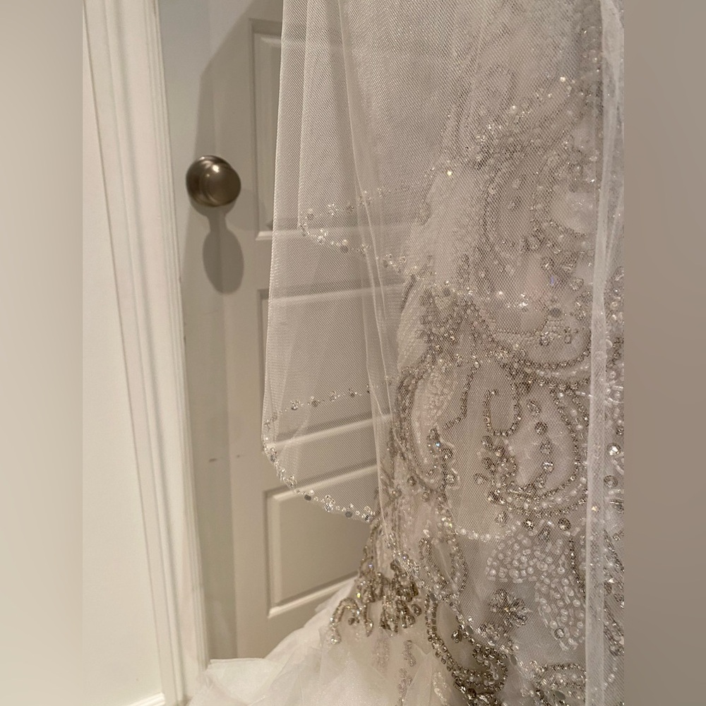 NEW Wedding Dress with Mermaid cut size 12-14 - Picture 6 of 10